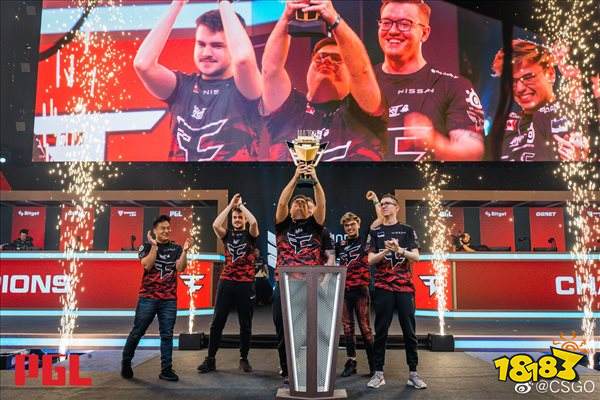 也拉动了餐 也拉动了餐